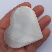 Coração (grande) de Selenite, Marrocos - peso aprx. 100 a 120 gr.