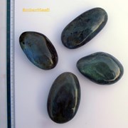Labradorite (Madagáscar) - 75 a 95 gr.